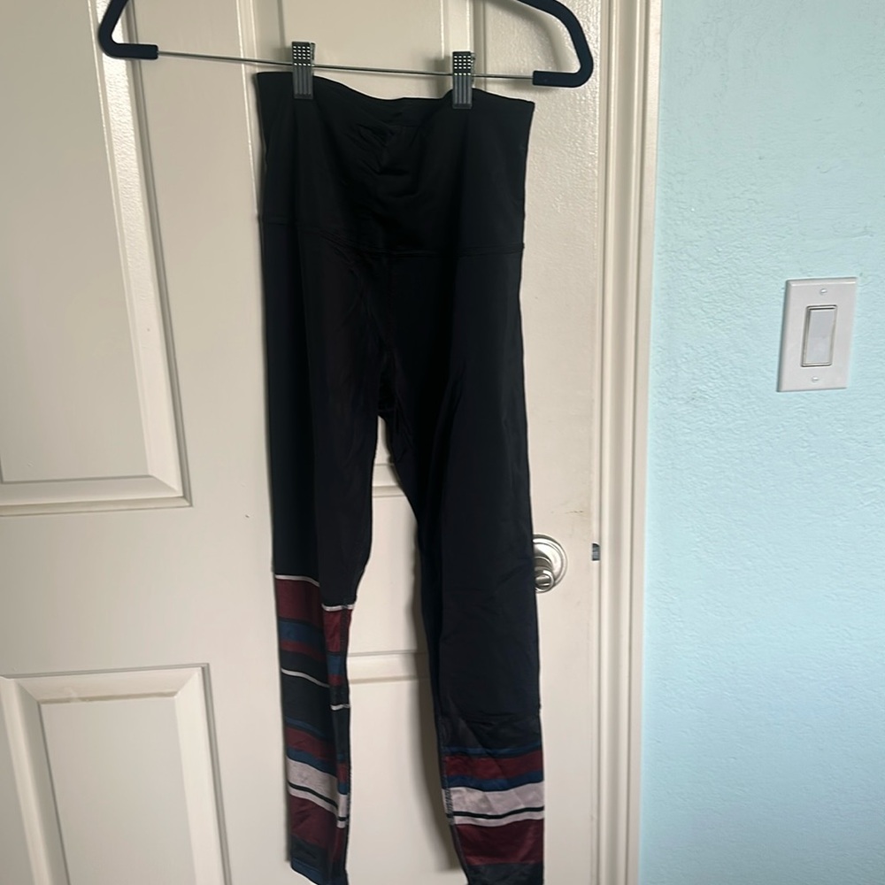 SoftMark High Waisted Midi Legging